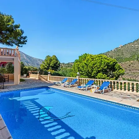 Ruby - Plusholidays Villa *