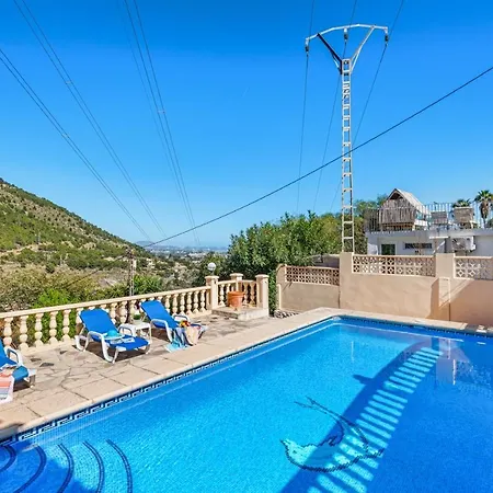 Villa Ruby - Plusholidays *