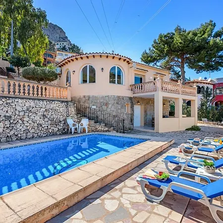 Ruby - Plusholidays Villa *