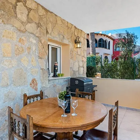 Ruby - Plusholidays * Calpe