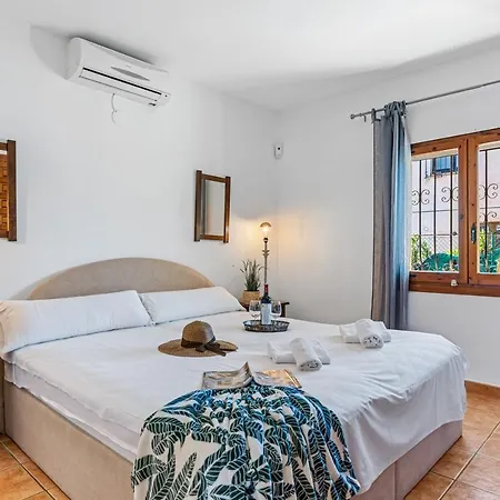 Ruby - Plusholidays Villa